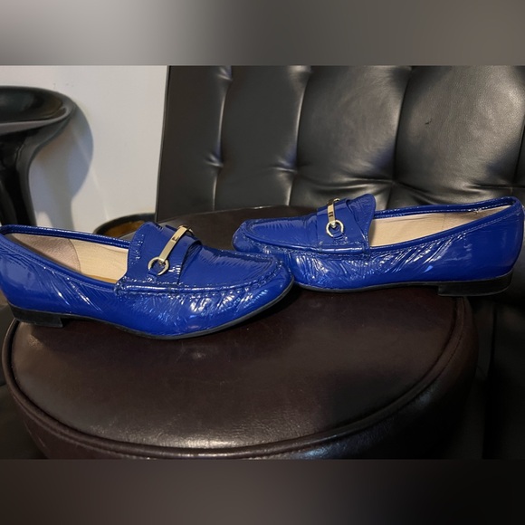Ivanka Trump vivid blue loafers size 9M - Picture 3 of 11